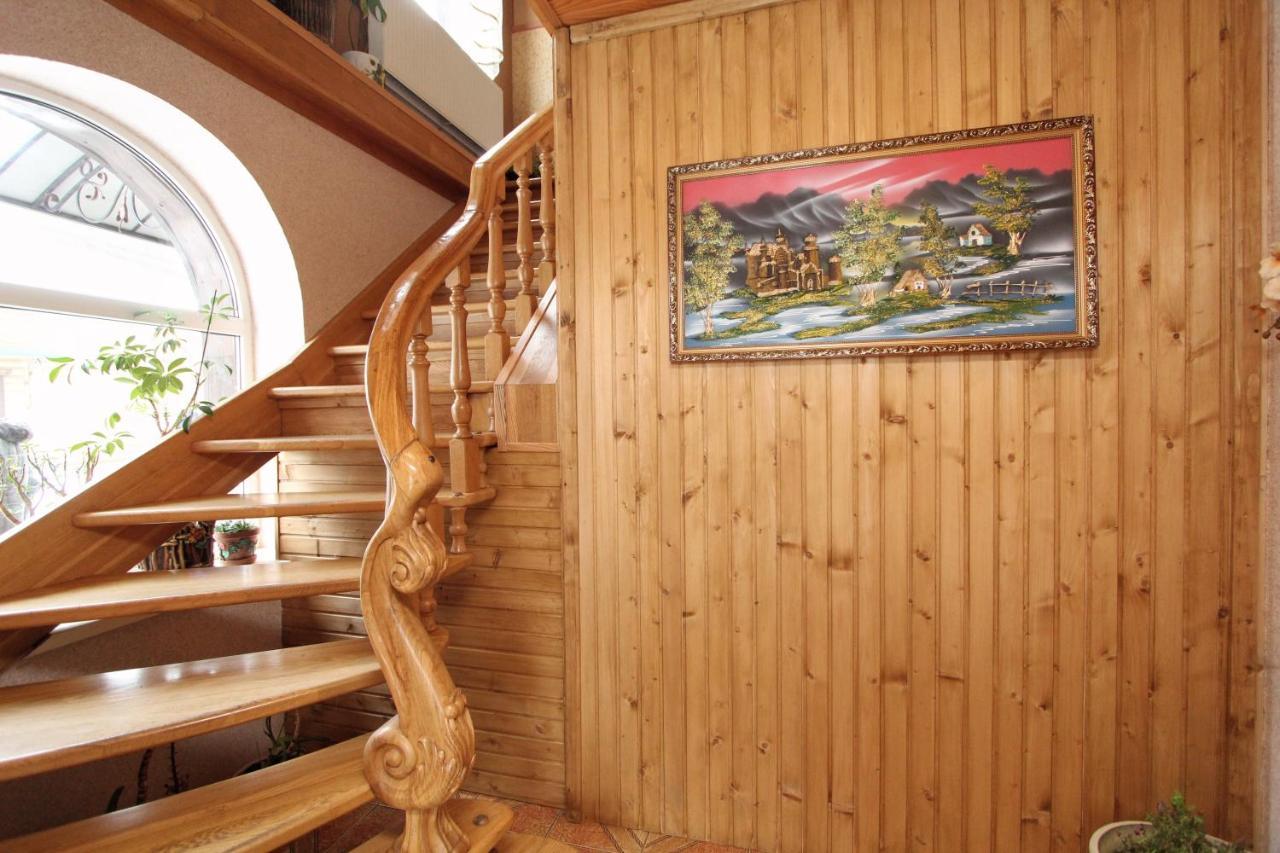 Complex "Shum Lisu" Apartment Татарив Екстериор снимка