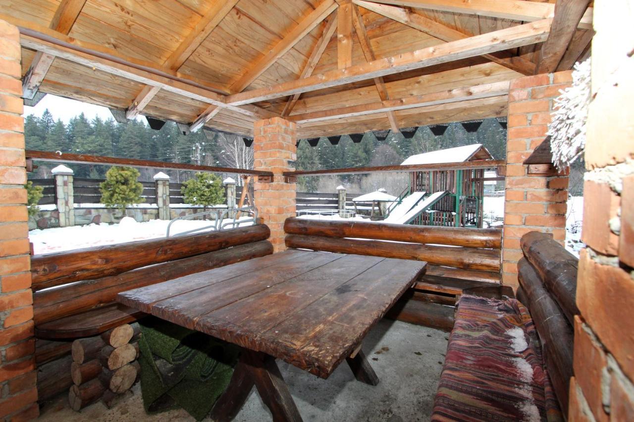 Complex "Shum Lisu" Apartment Татарив Екстериор снимка