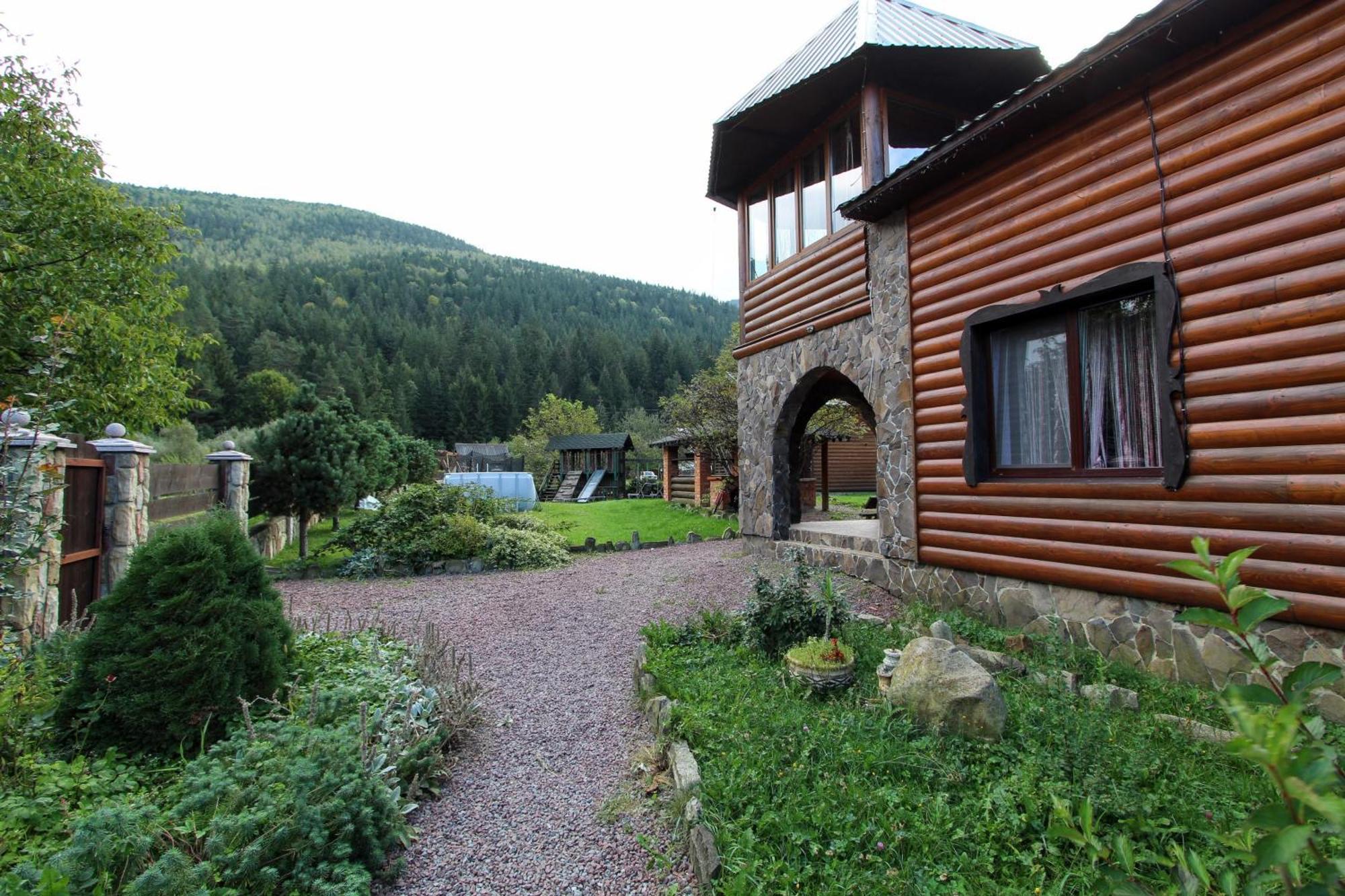 Complex "Shum Lisu" Apartment Татарив Екстериор снимка