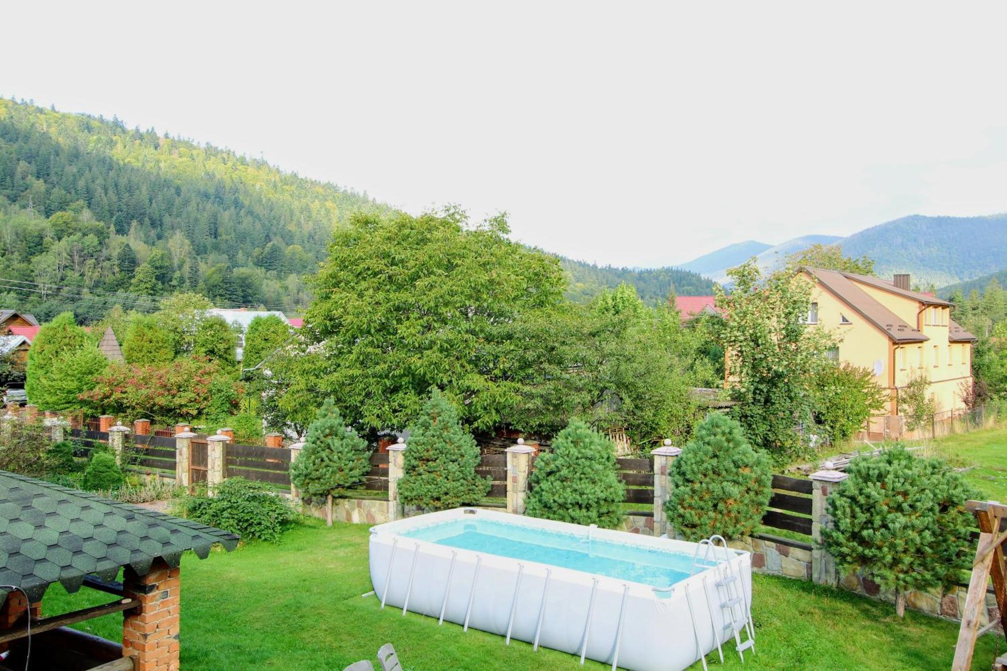 Complex "Shum Lisu" Apartment Татарив Екстериор снимка